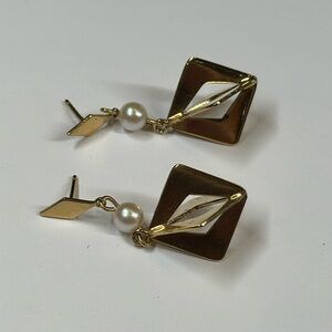 Geometric Pearl bead dangle earrings wells 14k gold filled